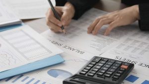Auditor-independence-and-Audit-firm-rotation-e1538027715786.jpg
