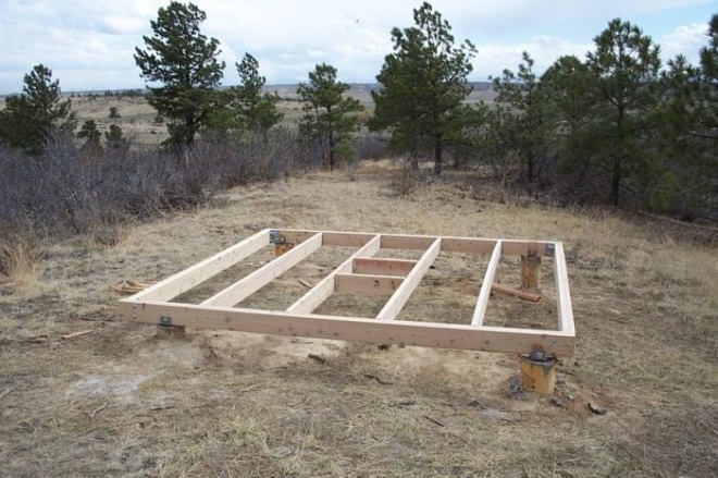 Svajnyj-fundament-pod-karkasnyj-garazh.jpg